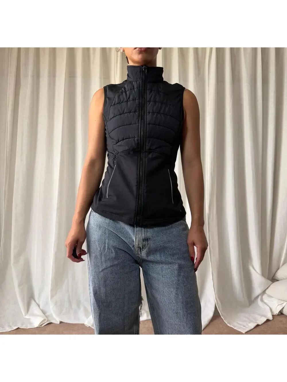 ASICS - Picture 7 of 8